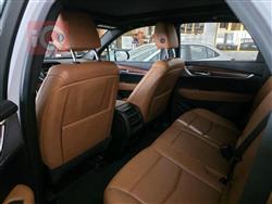 كاديلاك XT5